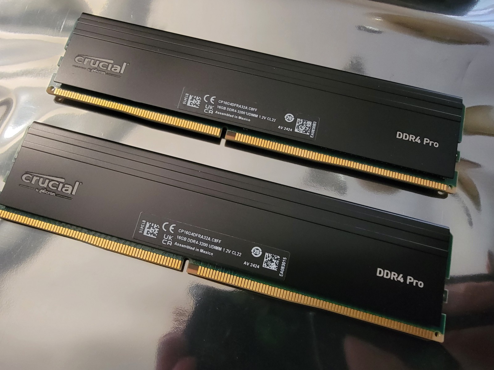 Crucial 32GB 2 x 16 GB DDR4-3200 PC4-25600 unbuffered CP2K16G4DFRA32A Memory
