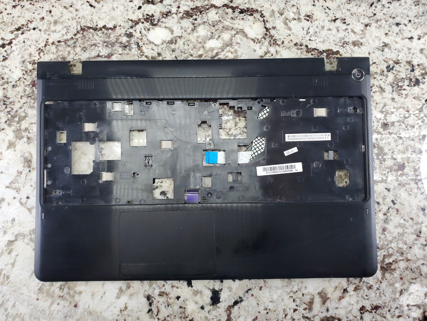 Samsung 15.6″ NP365E5C OEM Palmrest w/ Touchpad AP0TZ000300