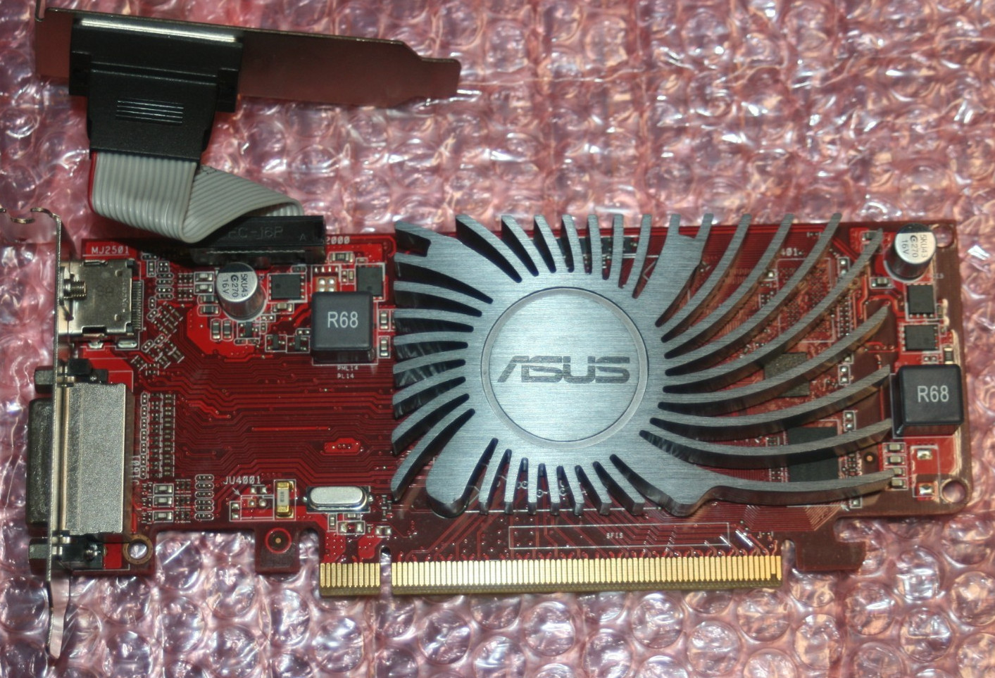 Asus Radeon HD 5450 512MB PCI-E Video Card Low Profile EAH5450 SILENT/DI/512MD3