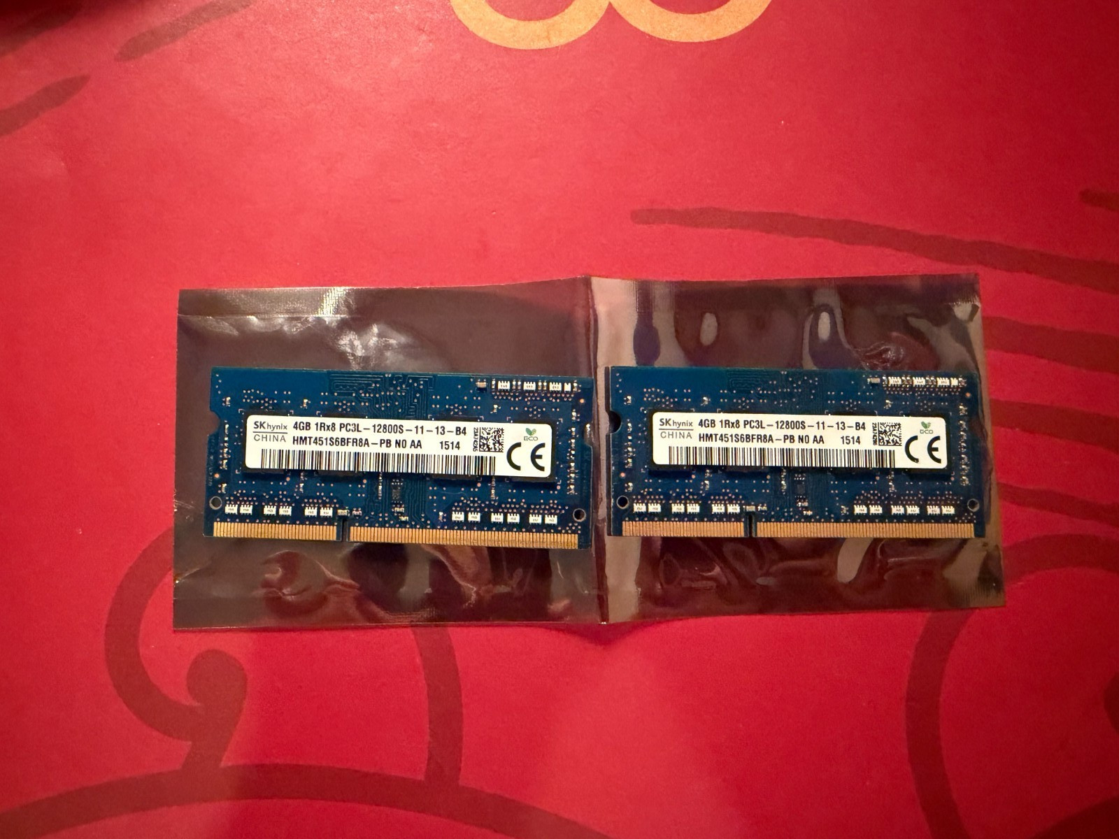 8GB (2x4GB) SK Hynix PC3L-12800S Laptop Memory Upgrade Kit, 1600MHz