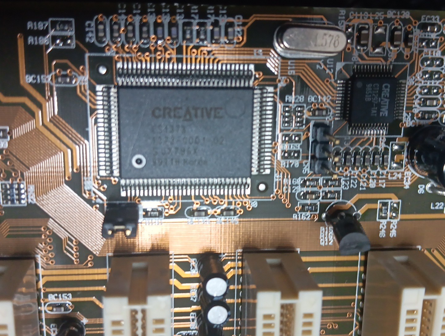 Socket370 440ZX ATX Mainboard With Creative Sound Option