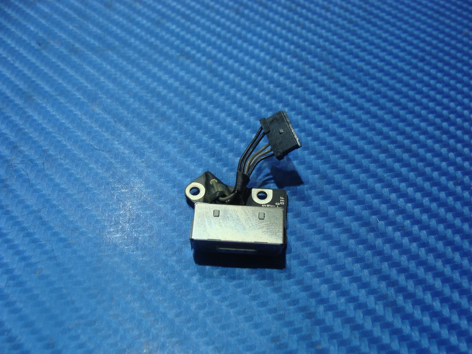 MacBook Pro 15″ A1398 Mid 2014 MGXC2LL/A Genuine Magsafe 2 Board 923-0667
