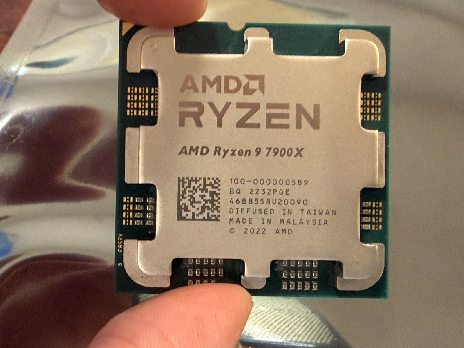 AMD Ryzen 9 7900X 12-Core 24-Thread 5.6GHZ Boost 4.7 GHZ Base AM5 CPU Processor