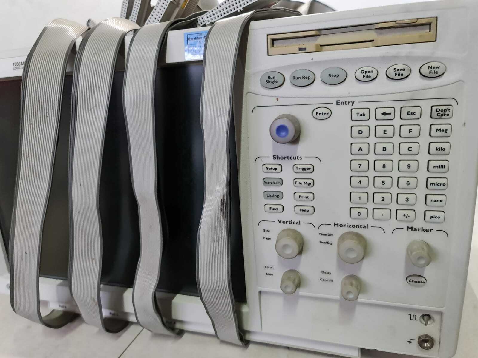 AGILENT TECHNOLOGIES 1680AD LOGIC ANALYZER, 136CH LA 2M OPTION , w/ Probe Cables