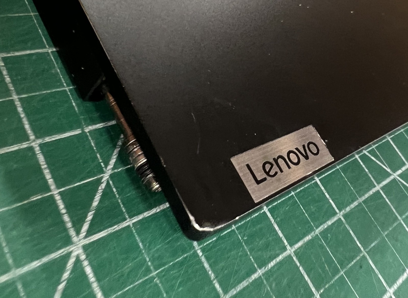 Lenovo ThinkPad E16 Gen 1 16″ 1920×1200 LCD LCD Screen Complete Assembly #d983