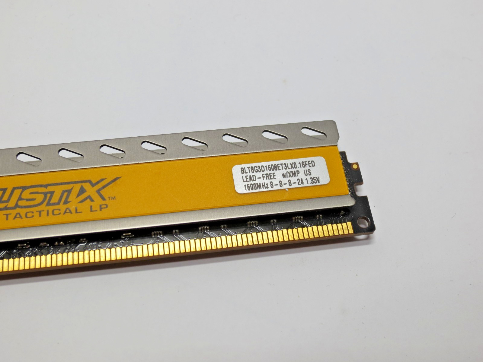 Crucial Ballistix 16GB (2x8GB) PC3L-12800 PC Memory BLT8G3D1608ET3LX0.16FED