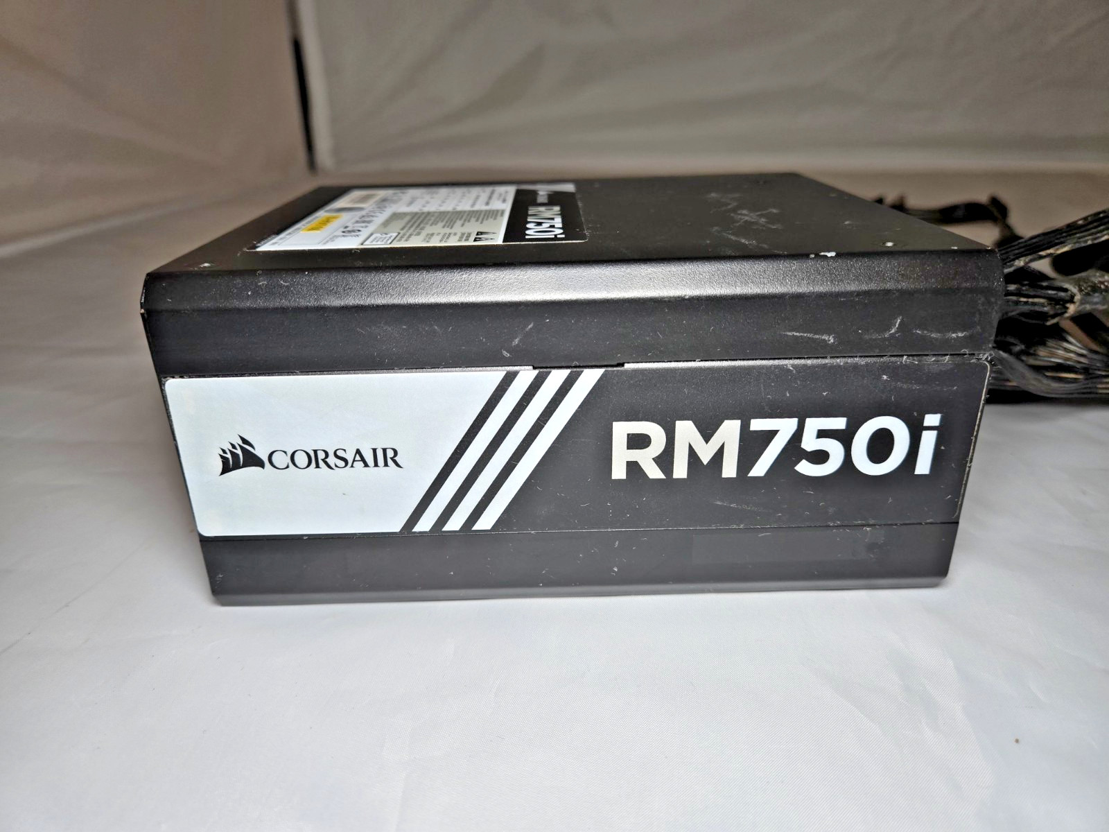 Corsair RM750i 750Watts 80 + Gold AC Power Supply | RPS0008 | CP-9020082