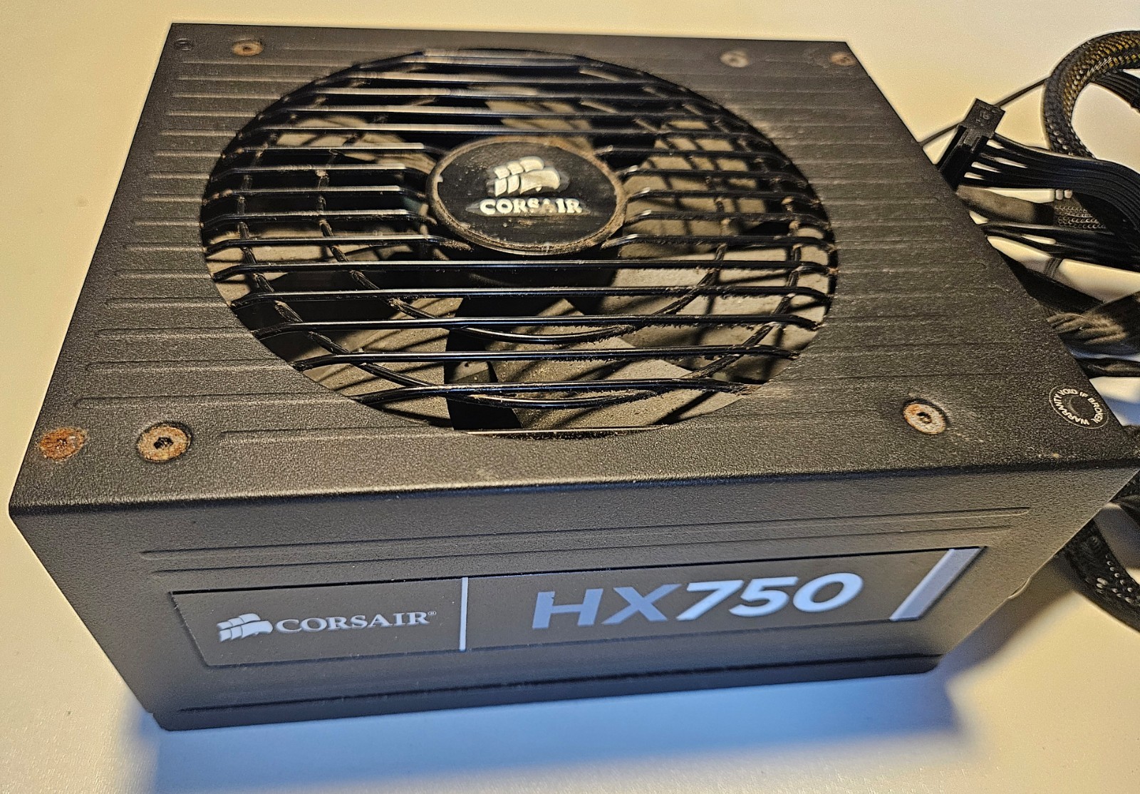 Corsair HX750 750W 80 Plus Platinum AC Power Supply 75-001218 ATX Desktop