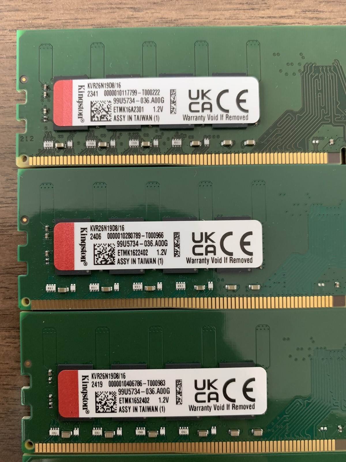 28 x Kingston 16GB 2Rx8 PC4-21300 (DDR4-2666) Desktop Memory RAM (KVR26N19D8/16)