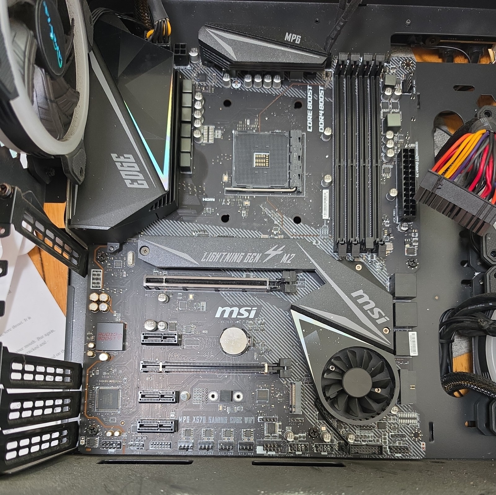 MSI MPG X570 Edge WiFi Gaming Motherboard ATX, AMD, Lightning Gen 4, M.2