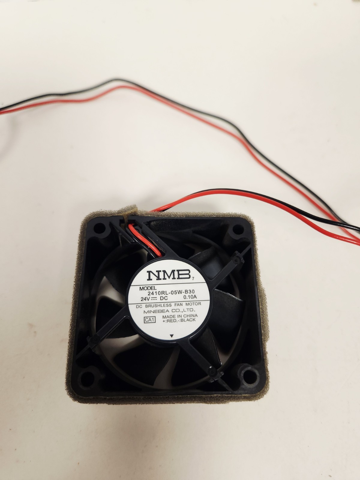 NMB 2410RL-05W-B30,24V-DC 0.10A USED