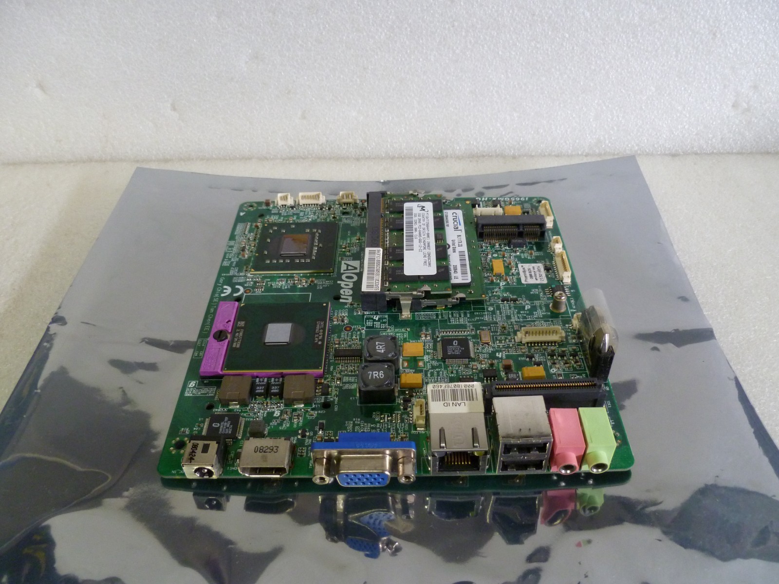 AOpen i965GMx-HG INTEL Intel Core 2 Duo T8300 SLAPA 3GB RAM Motherboard