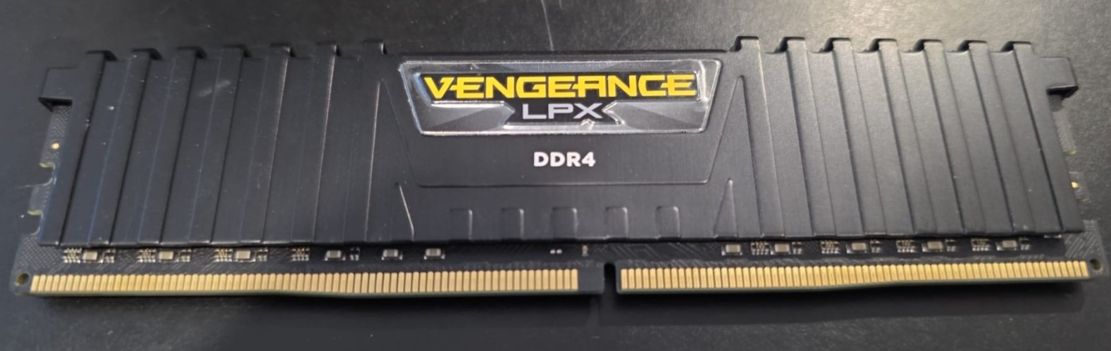 Corsair VENGEANCE LPX 32GB DDR4 DRAM 2666 MHz Memory Module Black