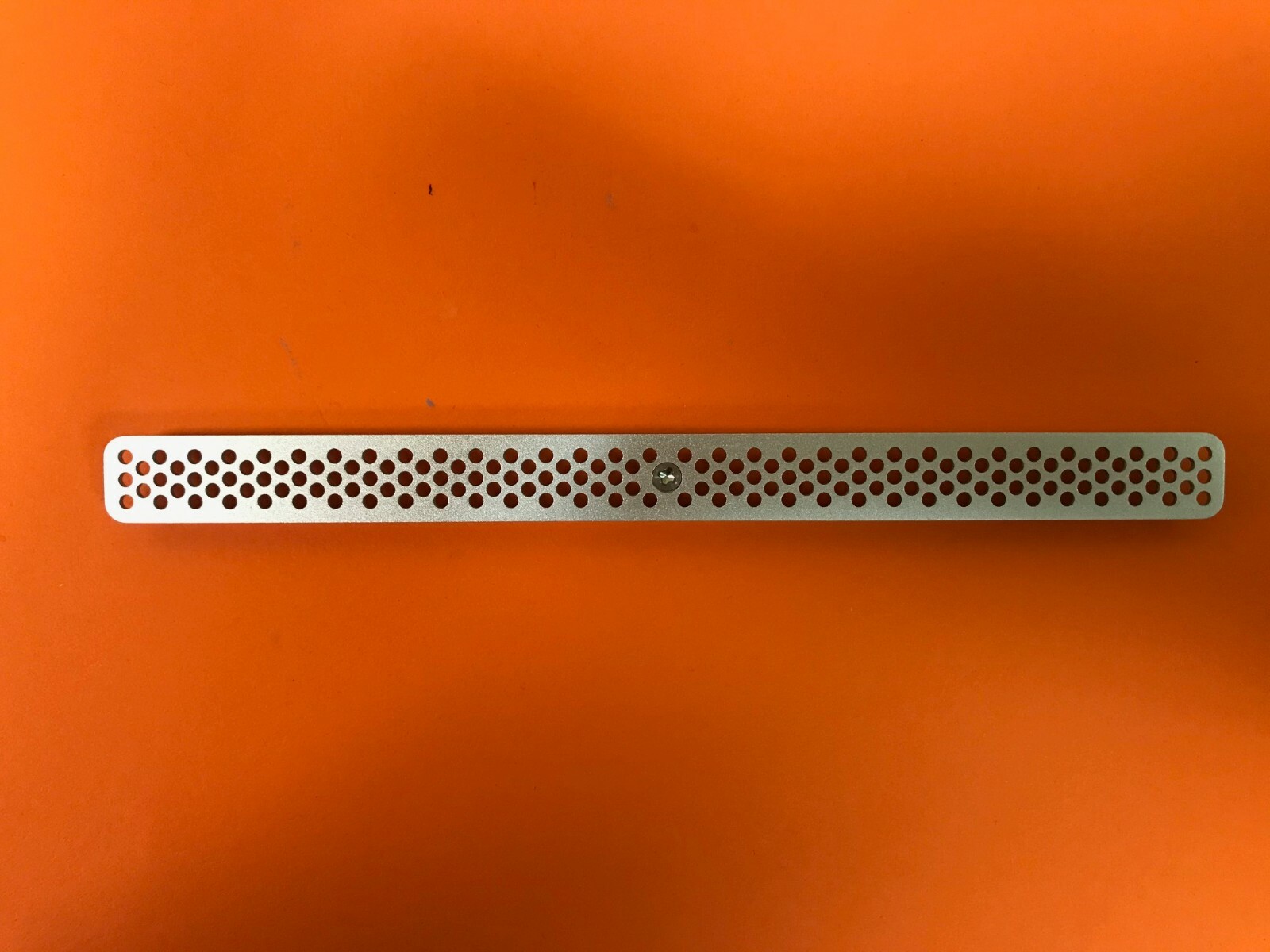 🔥Apple iMac 20″ 24″ A1224 / A1225 RAM Slot Memory Access Door Panel Cover