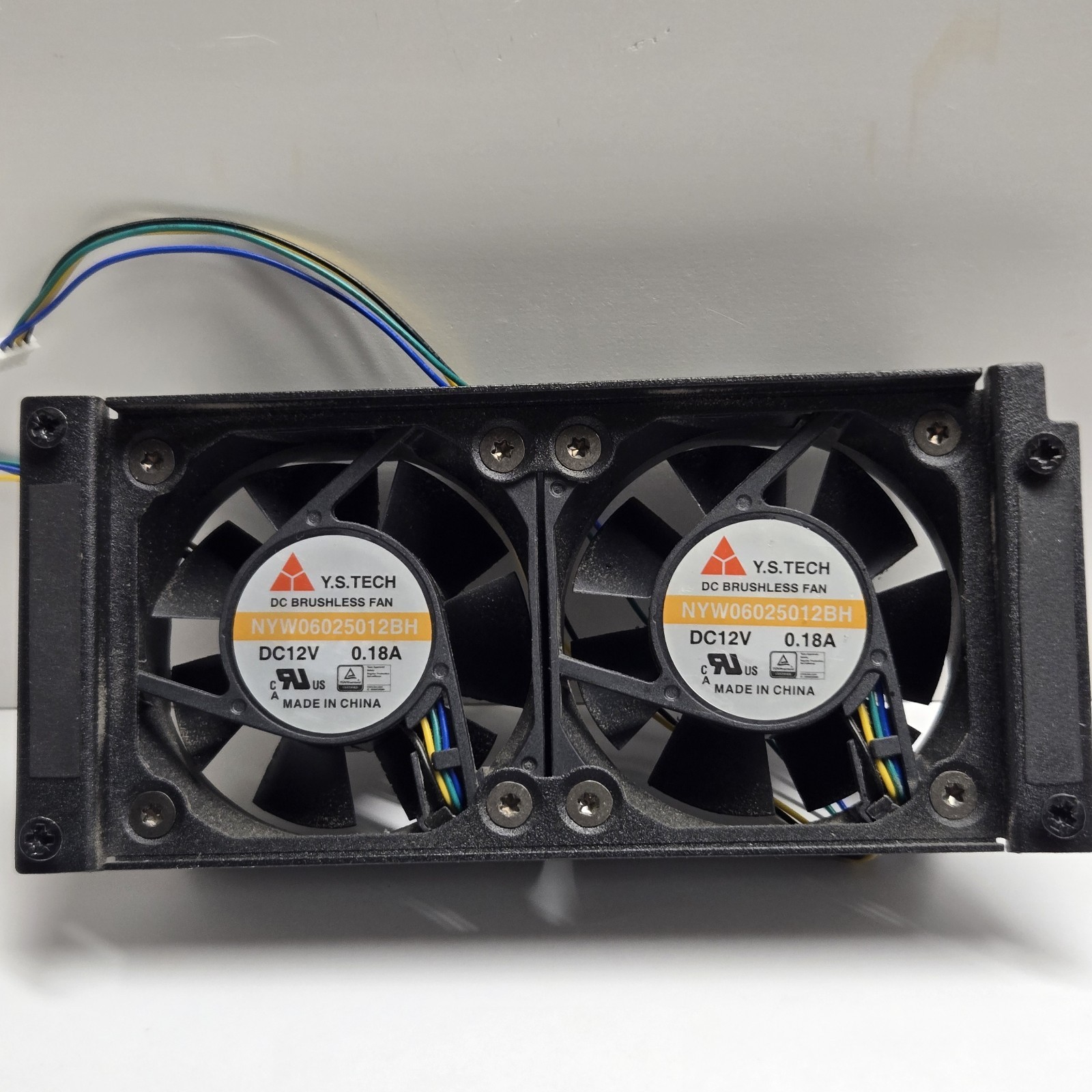 Y.S.TECH 6025 DC12V 0.42A 4 wire cooling fan NYW06025012BH DC12V 0.18A
