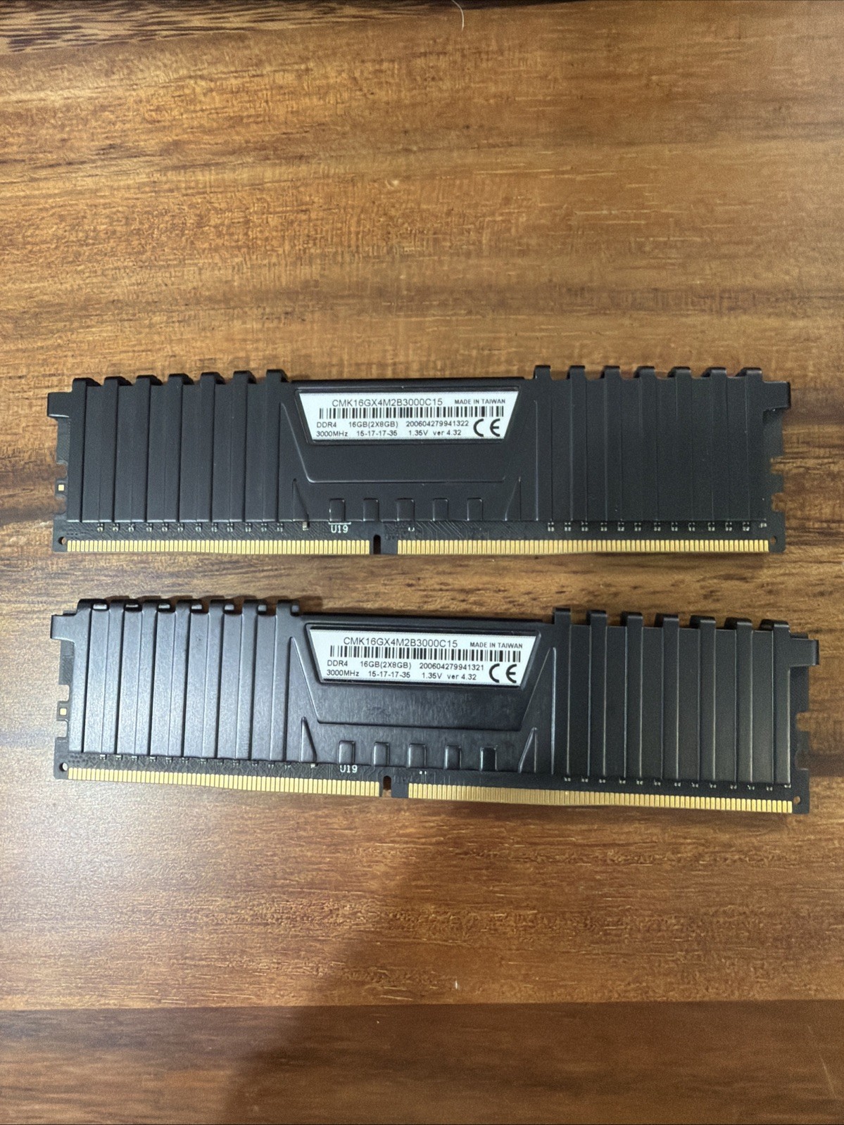 corsair vengeance lpx 16gb 2x8gb ddr4 3000mhz