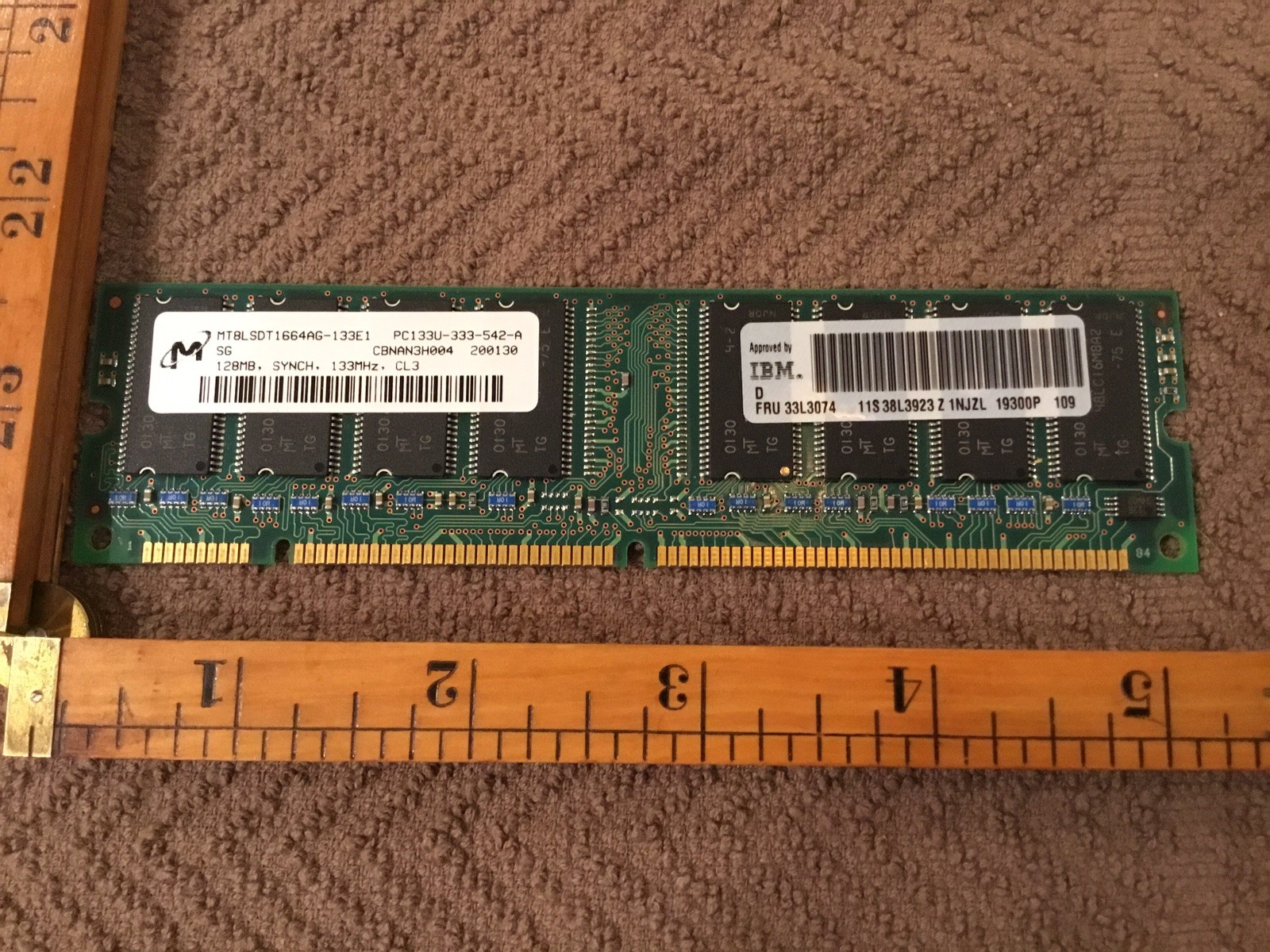 128MB PC-133 CL2 MICRON MT8LSDT1664AG-13EG3 MEMORY STICK DIMM For IBM