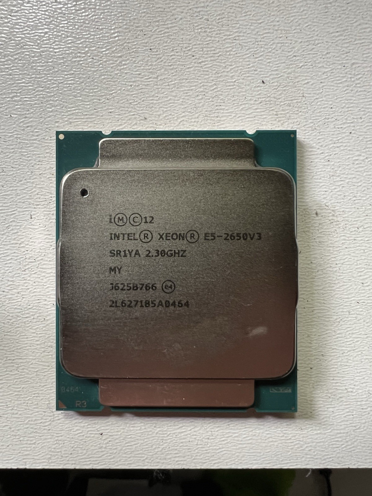 Intel Xeon E5-2650 v3 SR1Y1 2.30GHz 10-Core LGA2011-3 CPU Free Shipping