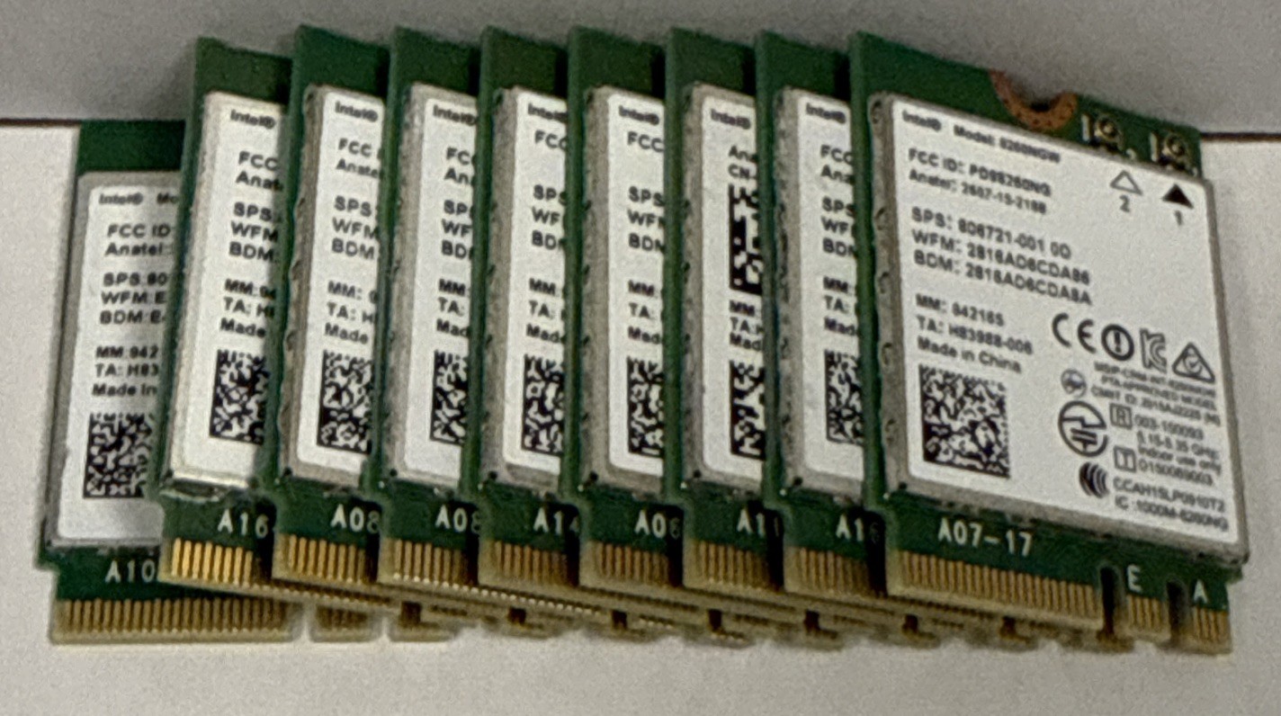 Lot of 9 Intel Dual Band Wireless-AC 8260NGW M.2 Wifi BT 4.2 Card 806721-001
