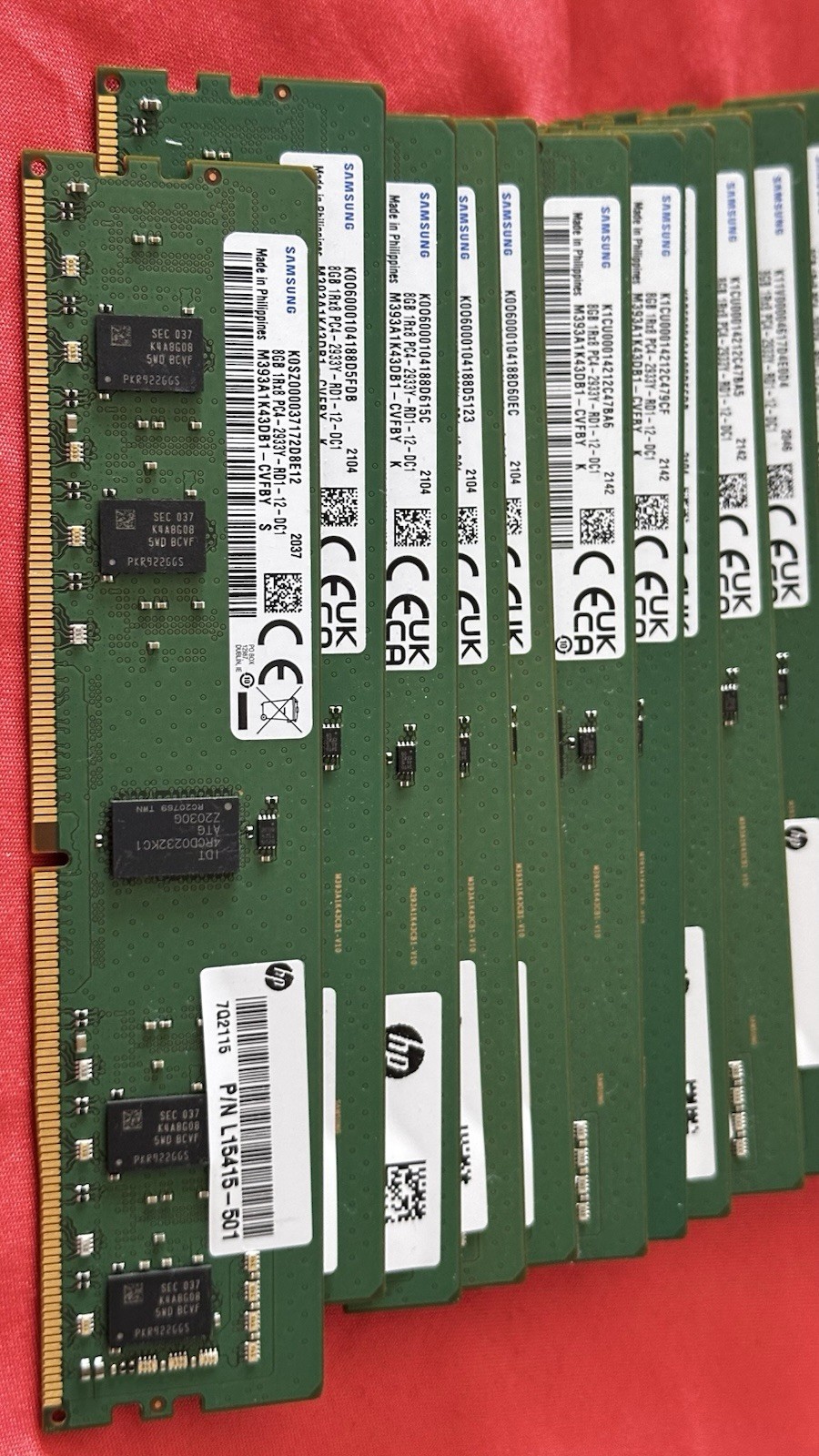 Samsung 8GB PC4 2933MHz DDR4 ECC RDIMM Server Memory RAM { M393A1K43DB1-CVF }