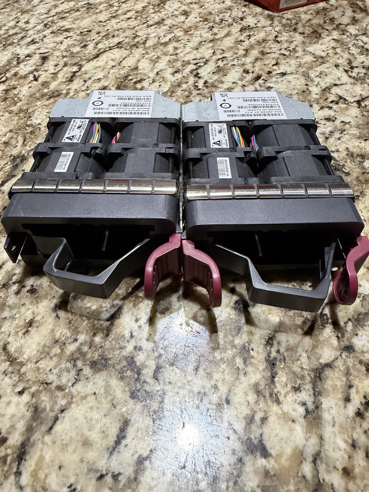 PAIR *DAMAGED* Handle NXA-FAN-65CFM-PI CISCO 800-48025-01 DOUBLE COOLING FANS
