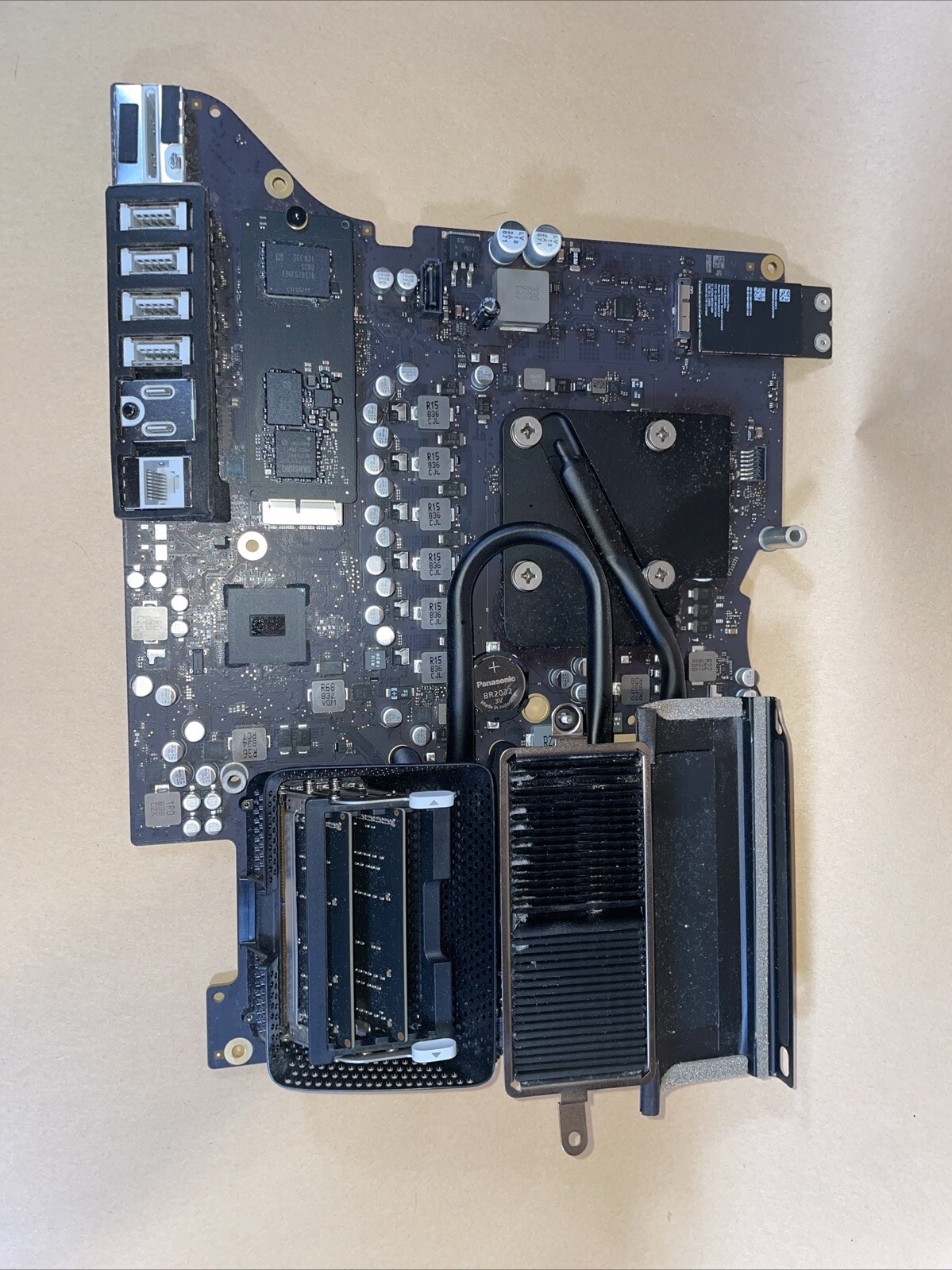Apple A1419 iMac (820-01134-A) Logic Board (3.8) I5-7600K 8GB Ram Radeon Pro 570