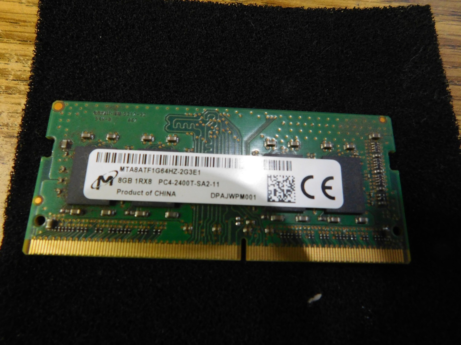Micron Model: MTA8ATF1G64HZ-2G3E1 Memory. 8GB 1RX8 PC2400T-SA2-11