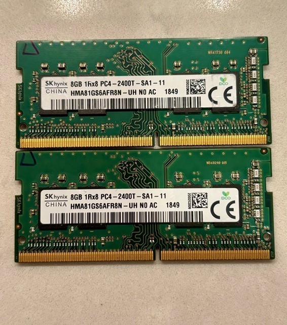 SK hynix 16GB Kit (2x8GB) DDR4-2400 PC4-19200 Laptop RAM HMA81GS6AFR8N-UH