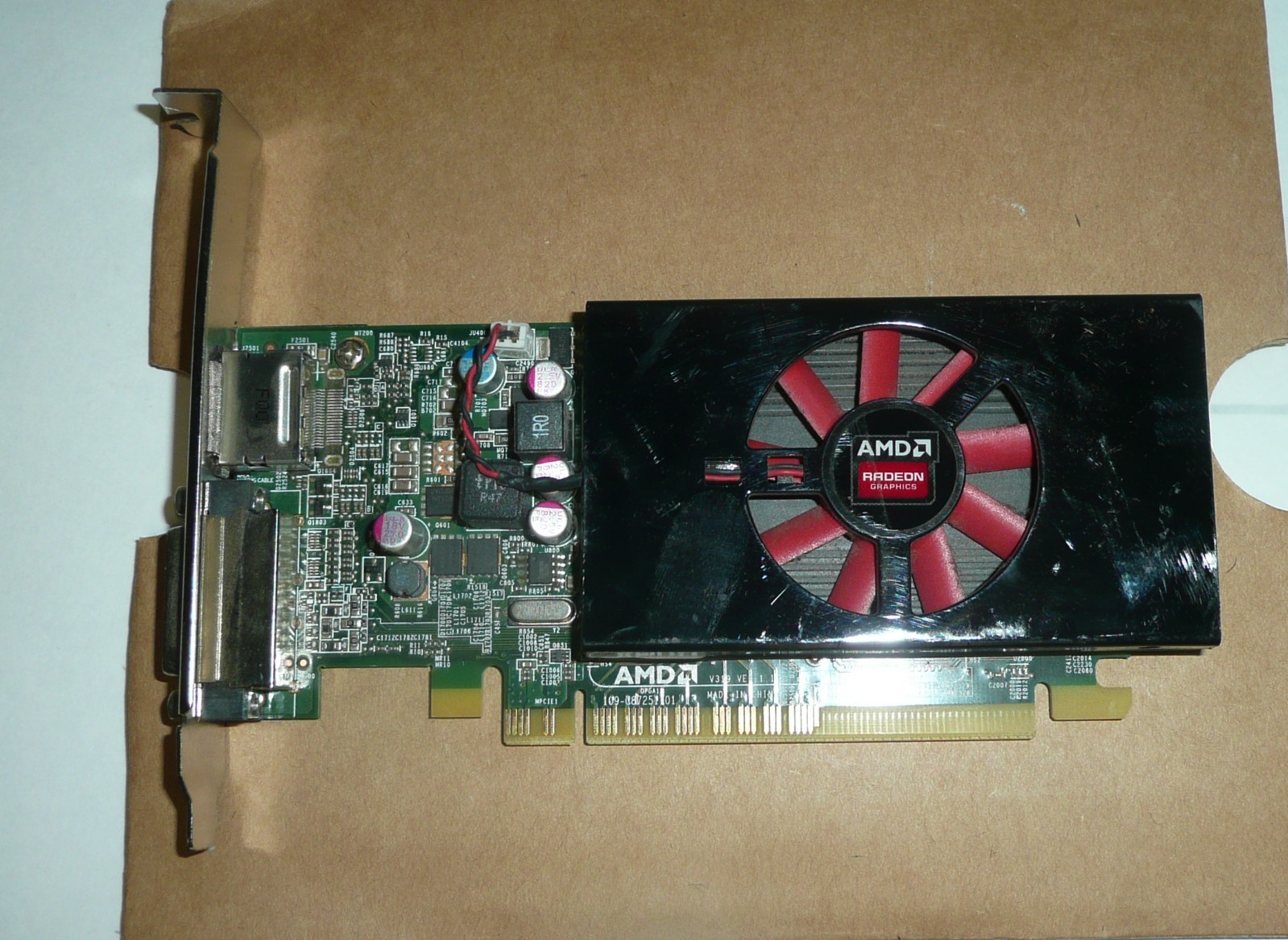 DELL AMD Radeon R7 350X 4GB Video Graphics Card 6HP90 06HP90 DVI DisplayPort