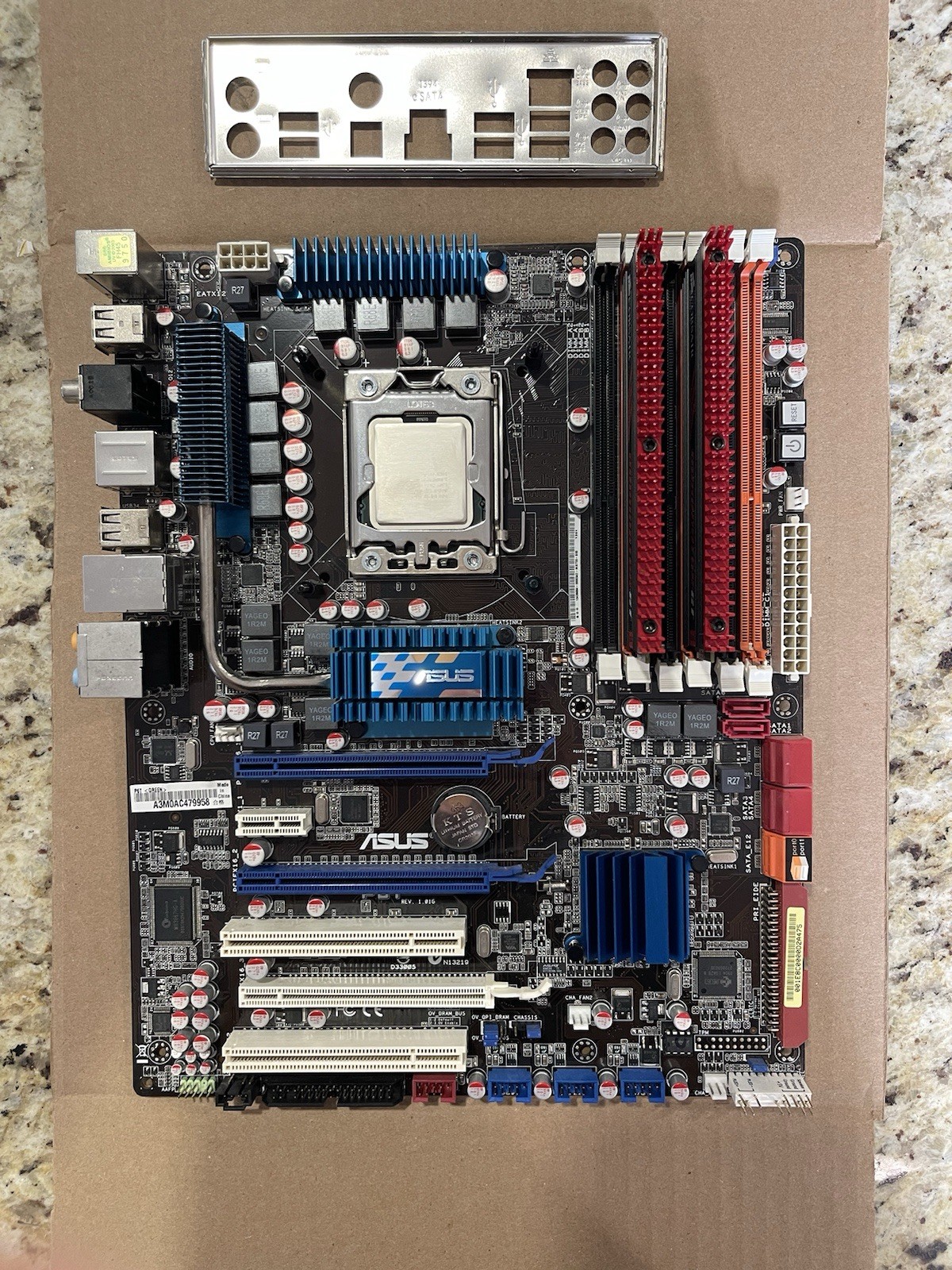 ASUS P6T Rev 1.01G ATX Socket B LGA1366 Intel i7 920 CPU @ 2.67GHz 6Gb DDR3 RAM