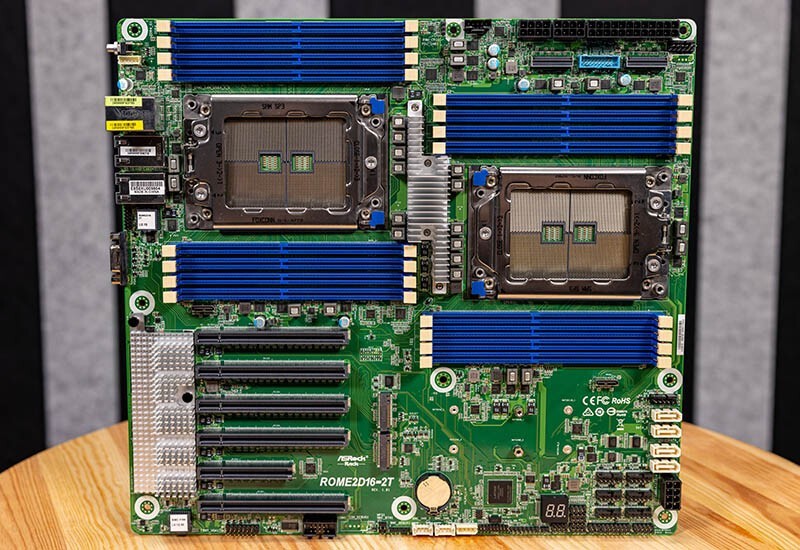 Asrock Rack ROME2D16-2T EPYC 7002 en 7003 Motherboard LGA4094 DDR4 RJ45 BMC