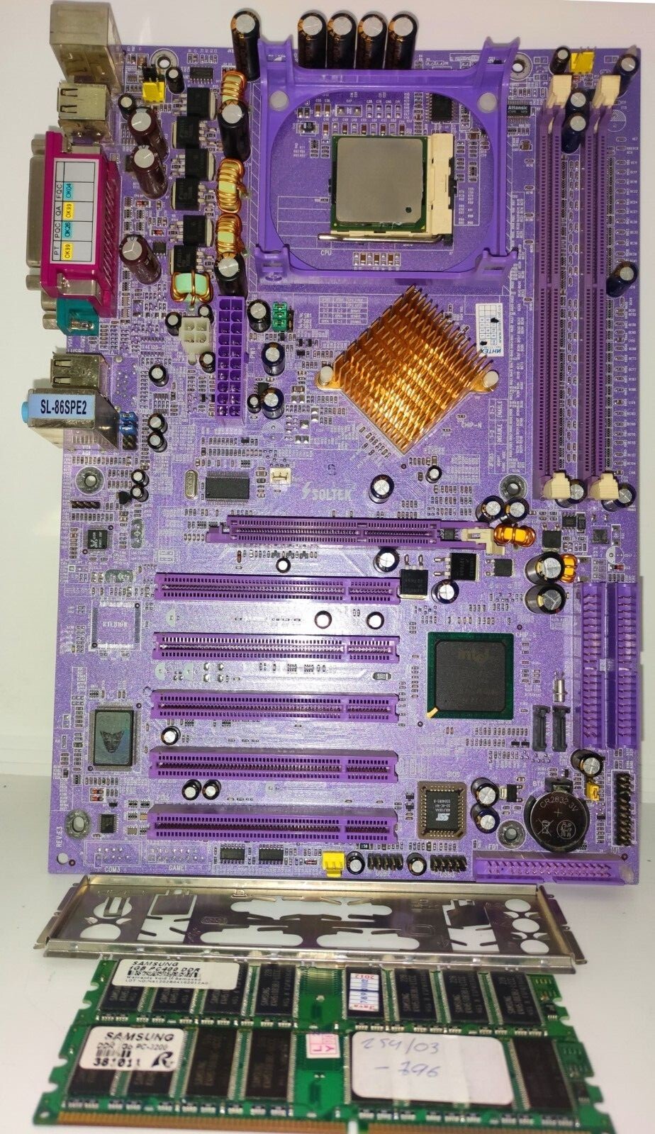 SOLTEK SL-86SPE2 Purple Socket478 i865PE AGP SATA ATX 2DDR + CPU + 2GB RAM