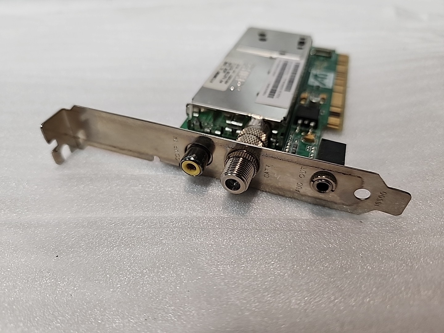 ATI Technologies Inc. 100-703102 TV Wonder VE NTSC PCI TV Tuner