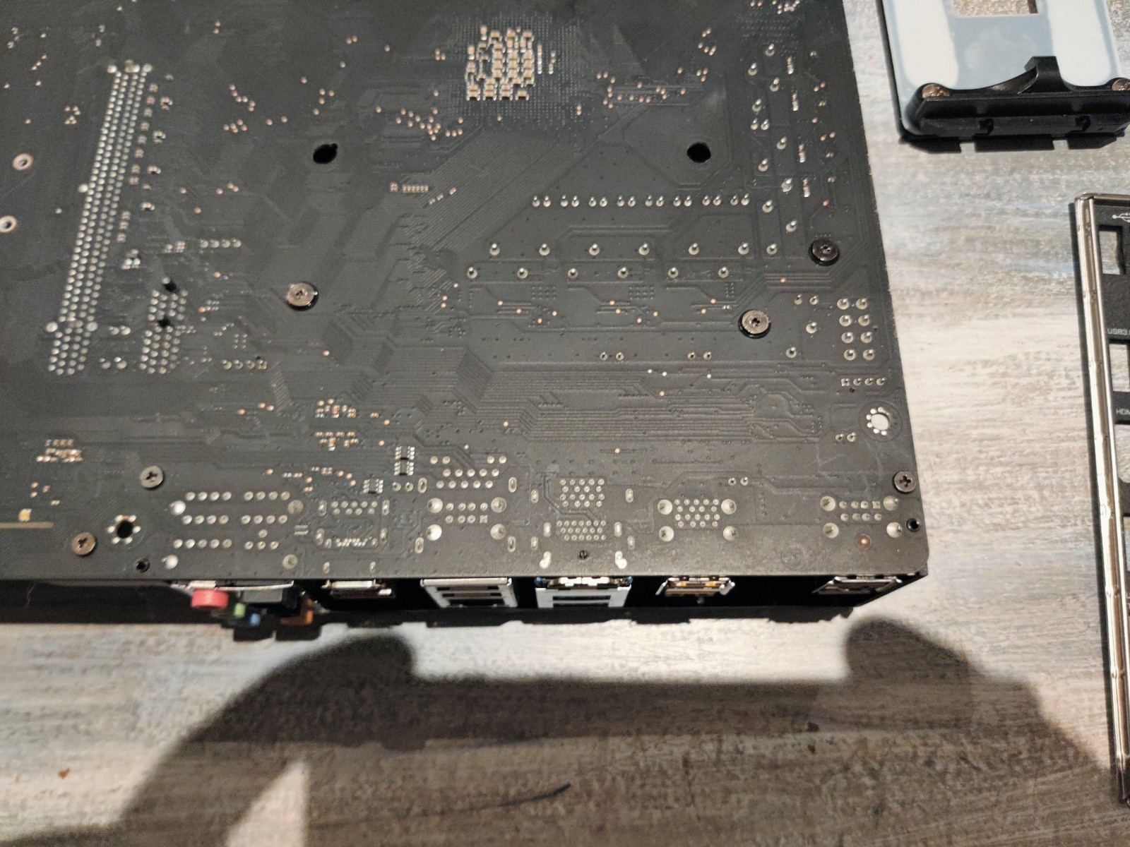 Gigabyte X470 AORUS Ultra Gaming – For Parts/Not Working