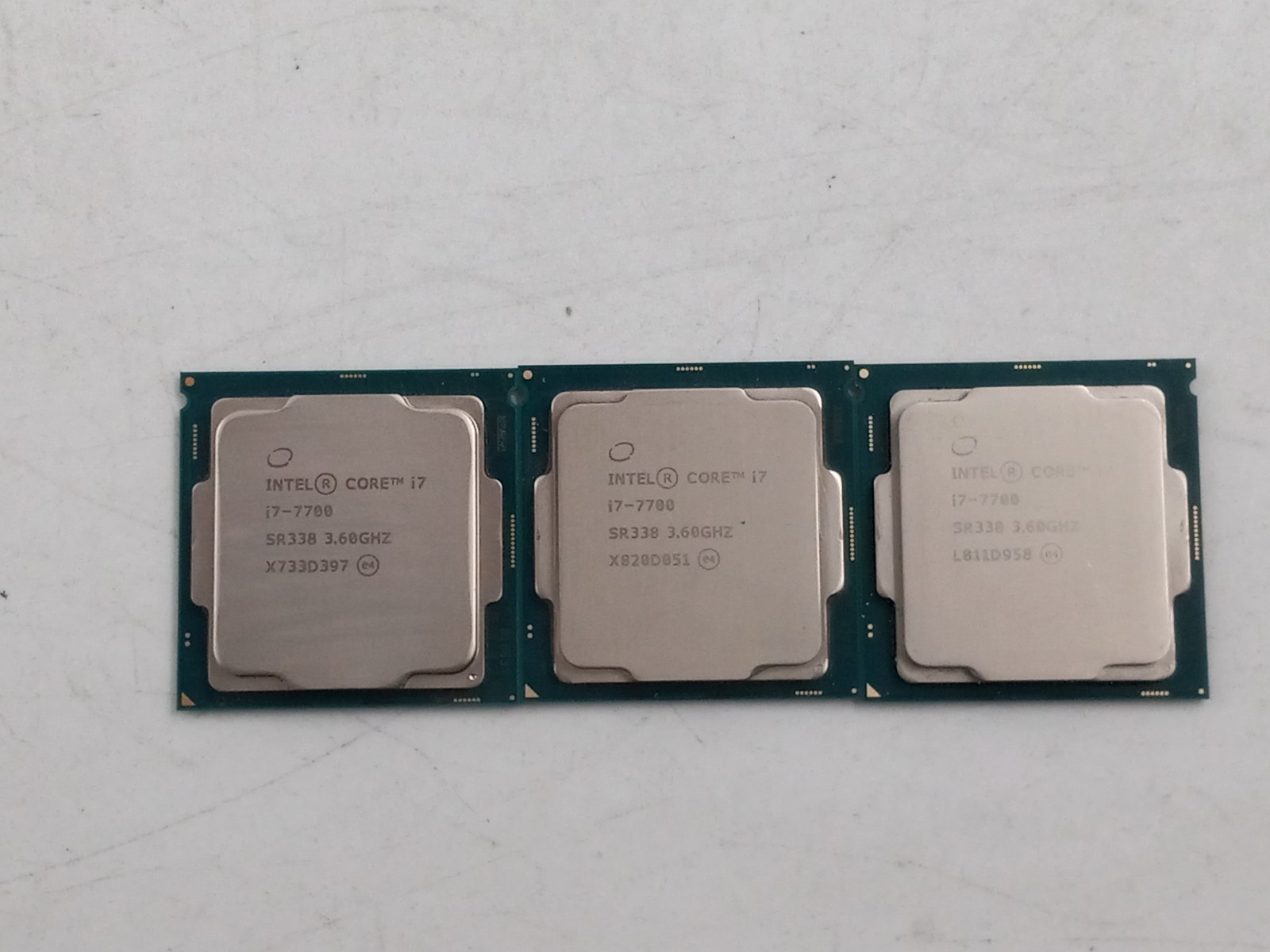 LOT OF 3 INTEL CORE i7-7700 SR338 PROCESSORS (PR772)