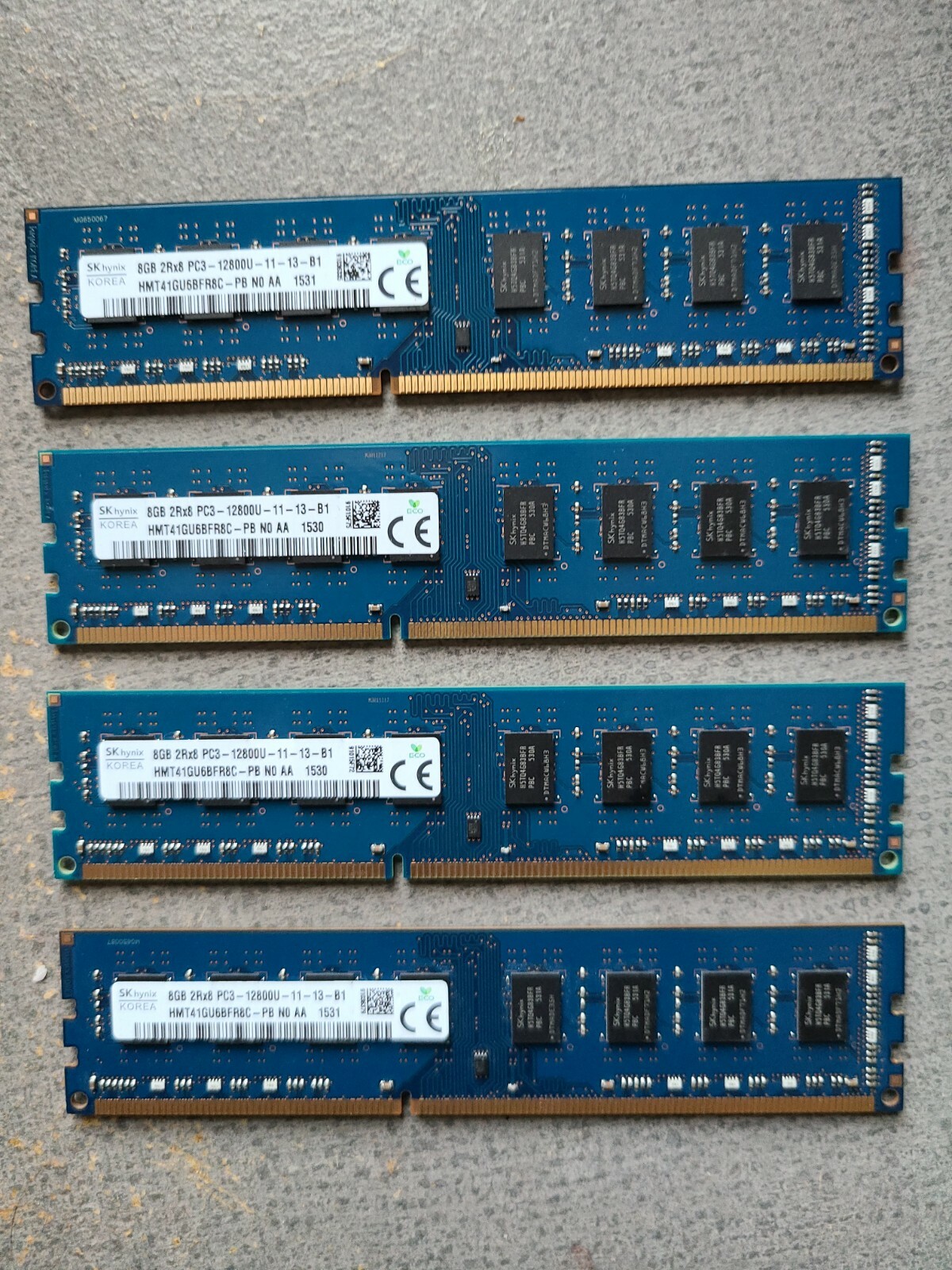 SK Hynix 32GB (4x8GB) 2Rx8 240-pin DIMM 1600MHz DDR3 RAM Module…