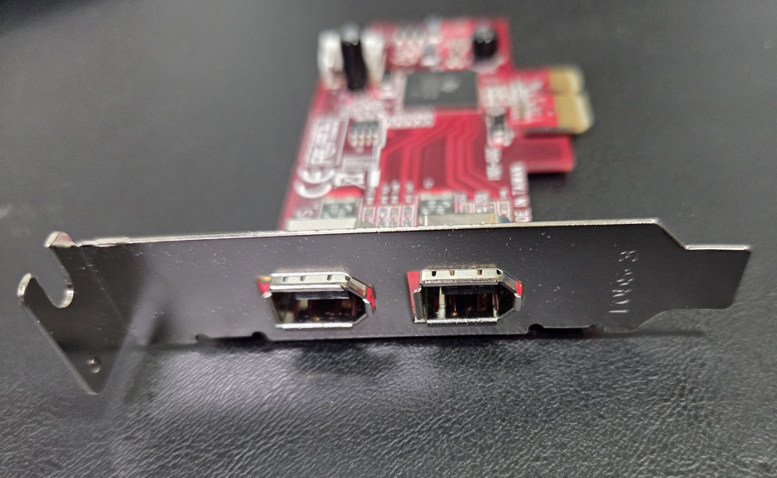 Lindy FireWire 400 (IEEE 1394a) PCI Express Expansion Card