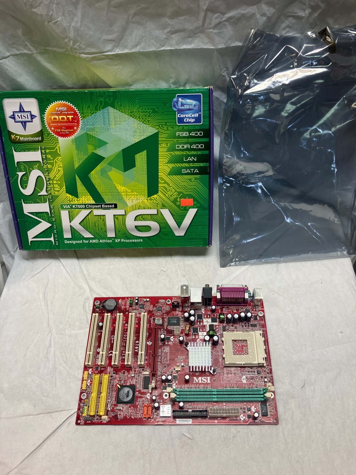 Mainboard ATX MSI MS-7021 VER:1 KT6V SOCKET 462 (A) DDR AGP PCI