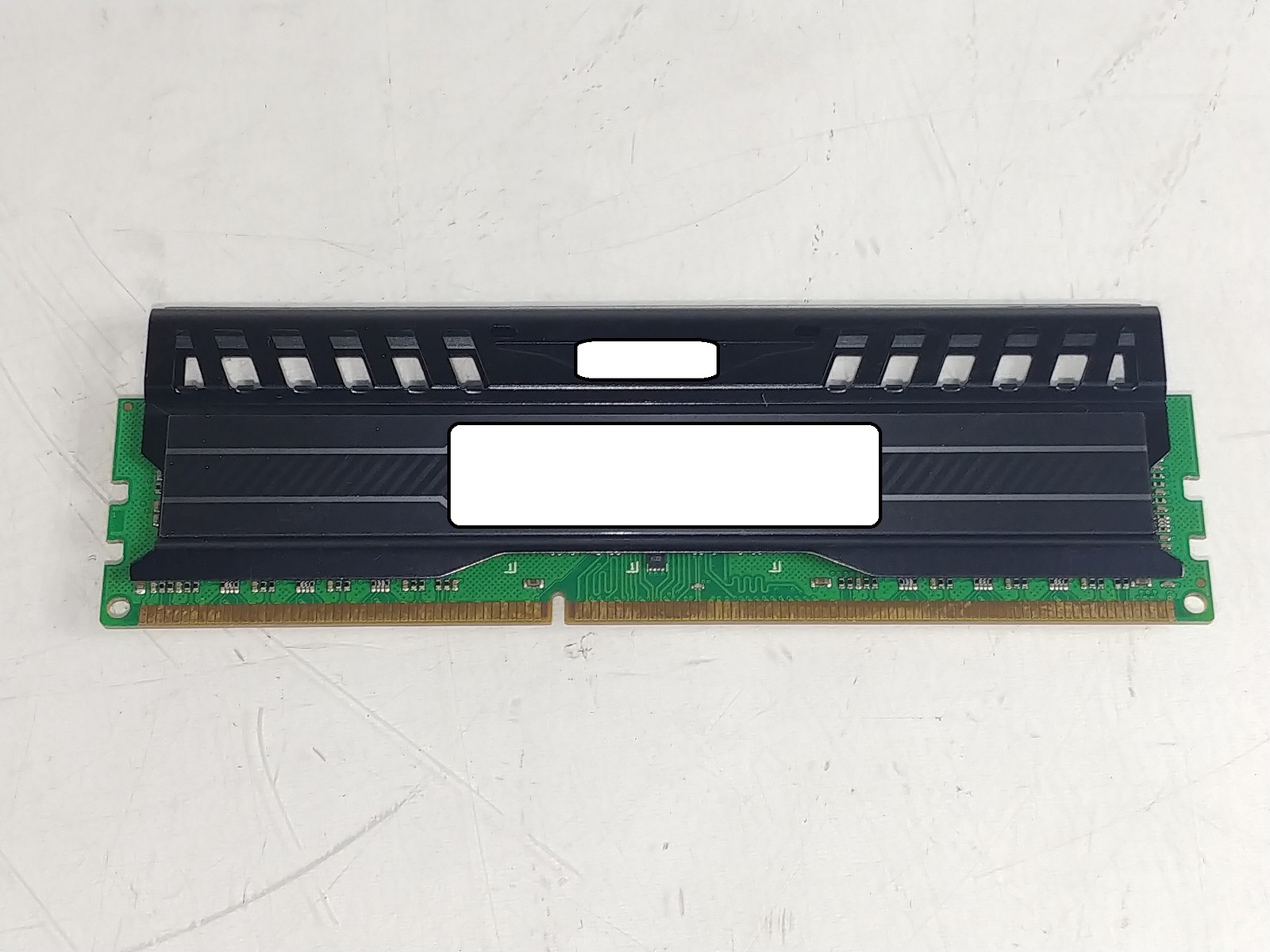 Lot of 5 Mixed Brand 8 GB PC3-12800 (DDR3-1600) 2Rx8 DDR3 Shielded Desktop RAM