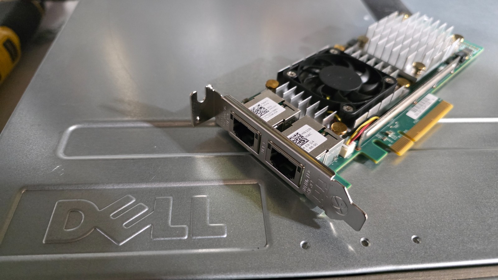 Dell Broadcom 57810S 2x10Gb RJ45 Ethernet PCIe w Low Height Bracket HN10N 0HN1