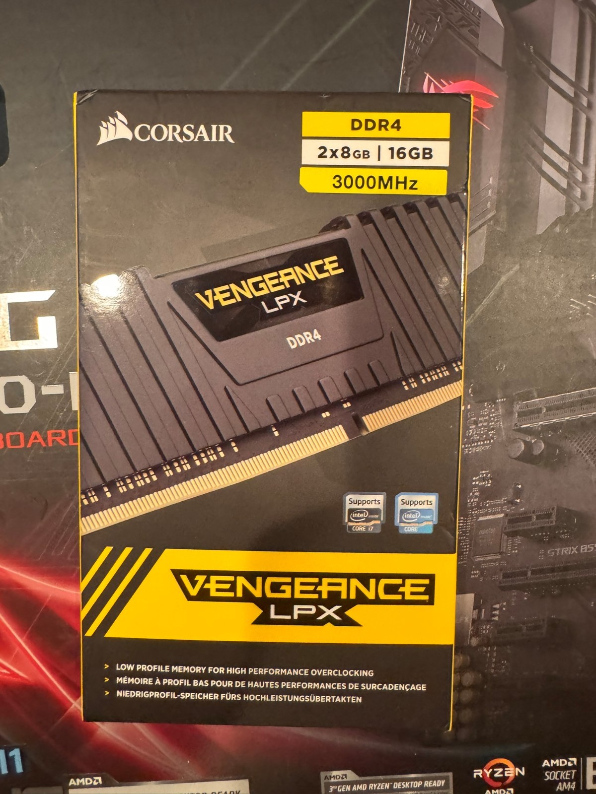 Corsair Vengeance LPX 16GB (2x8GB) Memory Kit (CMK16GX4M2A2666C16)