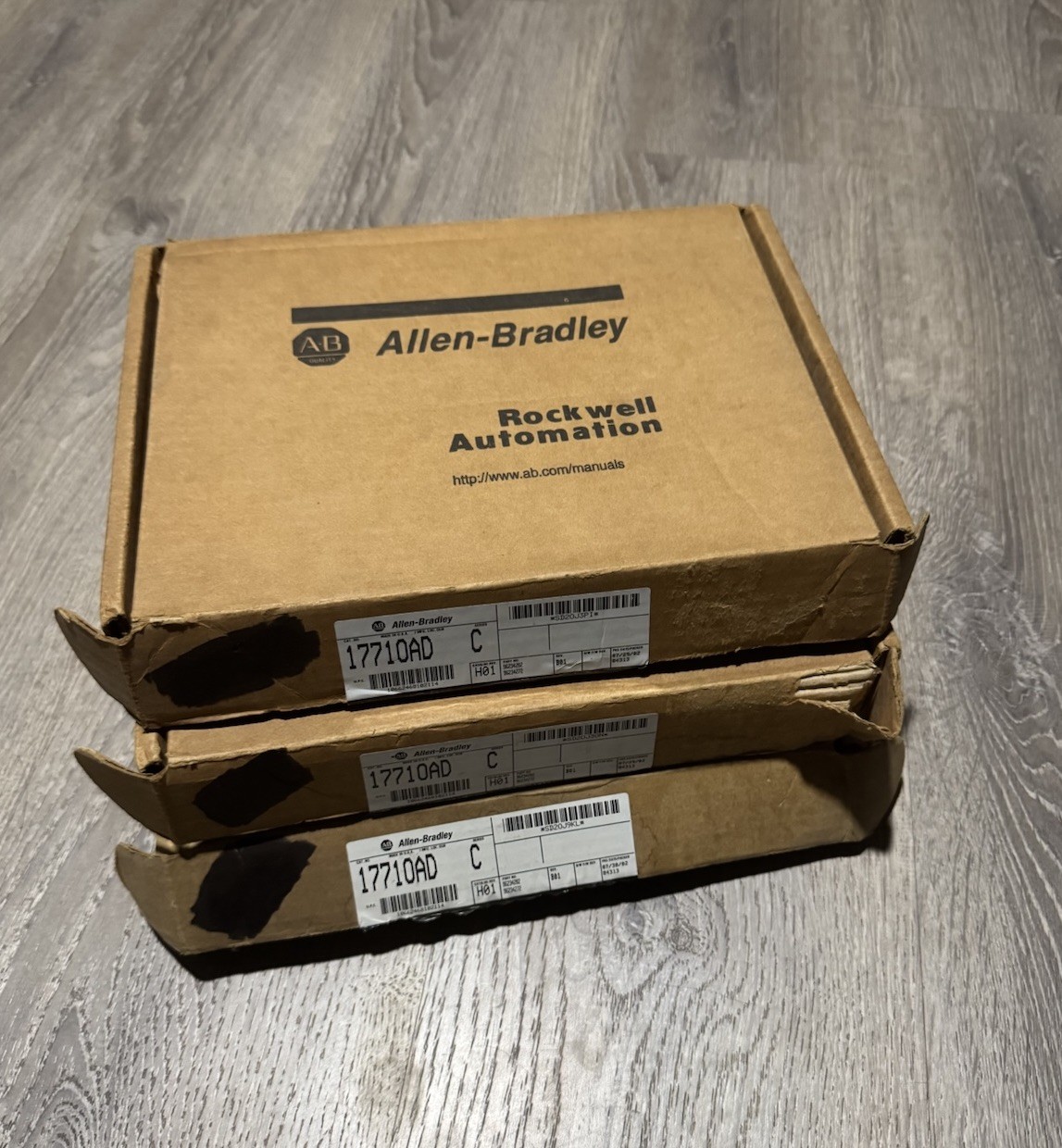Surplus Open Allen Bradley 1771-OAD Ser C 16 Digital Output Module Plc-5 New