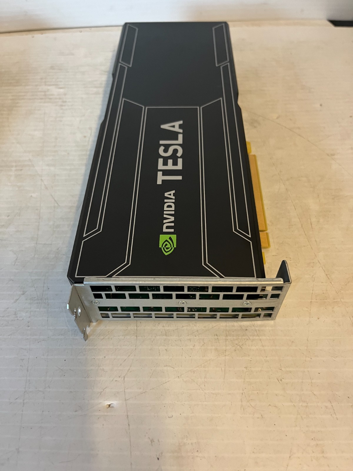 LOT OF 4 Nvidia TESLA K40 699-22081-0202-200 12GB GDDR5 GPU Accelerator Card