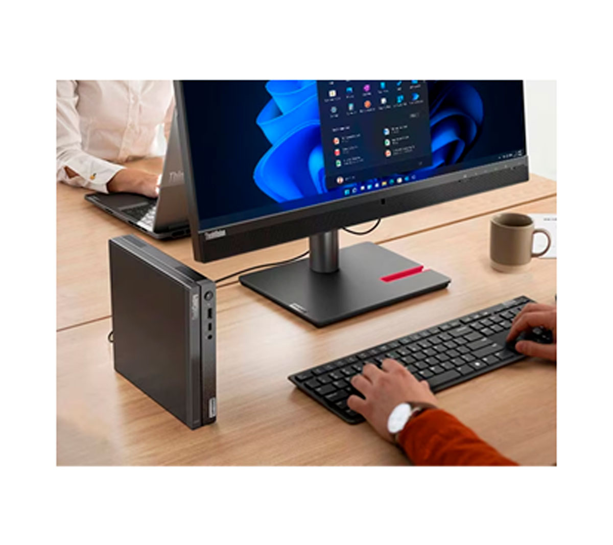 PC LENOVO TINY THINKCENTRE NEO 50Q GEN 4 - INTEL + MONITOR 21,5